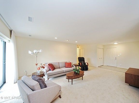 4th image of 3030 Pheasant Creek Dr APT 308