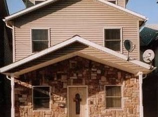 451 Main St, Lykens, PA 17048