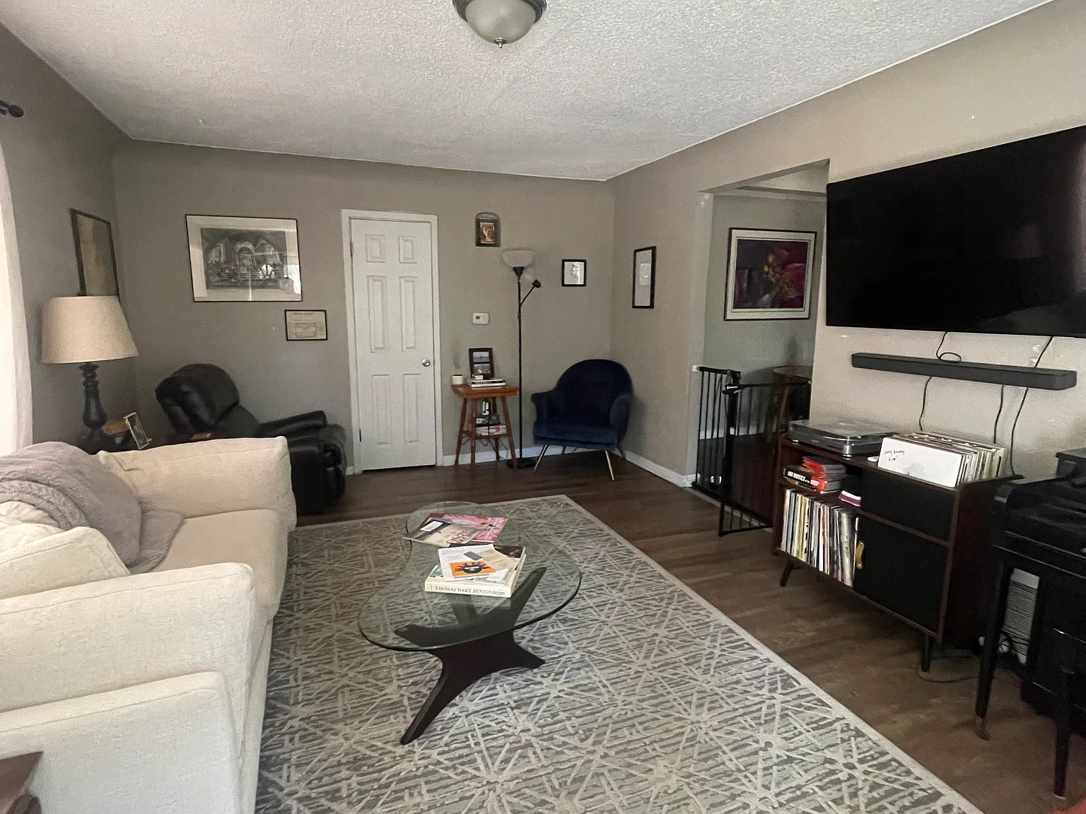 3 bed, 1200 sqft, $2,499 — Photo 4