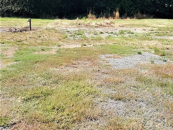 3rd image of 123 Jem Mar Ln