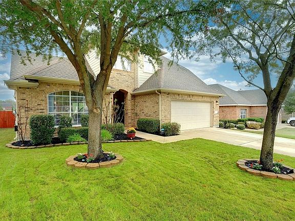 3rd image of 3916 Harvey Penick Dr