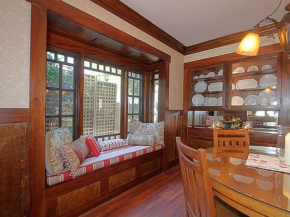 5th image of 848 N Michigan Ave