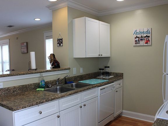 4th image of 1725 Harvey Mitchell Pkwy S APT 4311