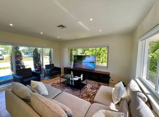 213 N 15th Ave #0, Hollywood, FL 33020