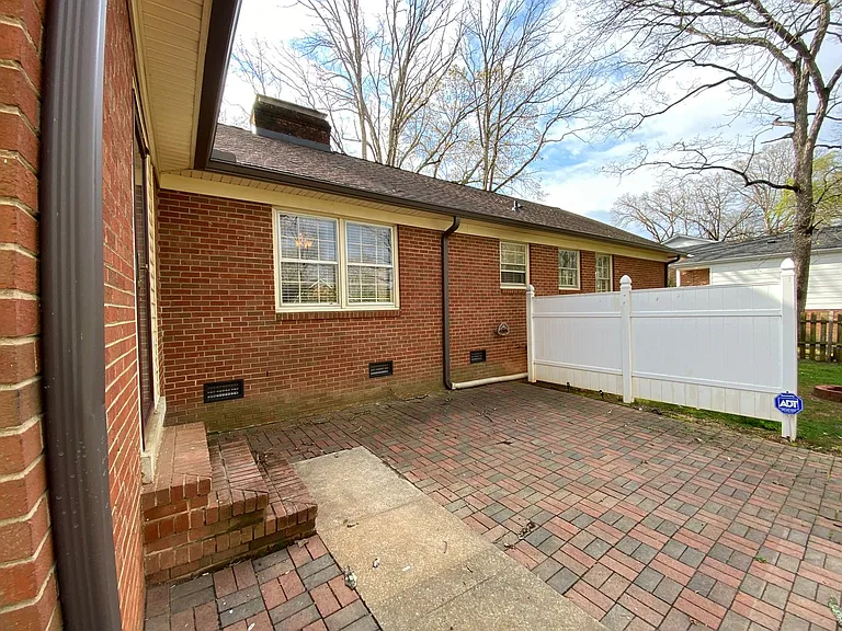 3221 Polo Rd — Photo 24