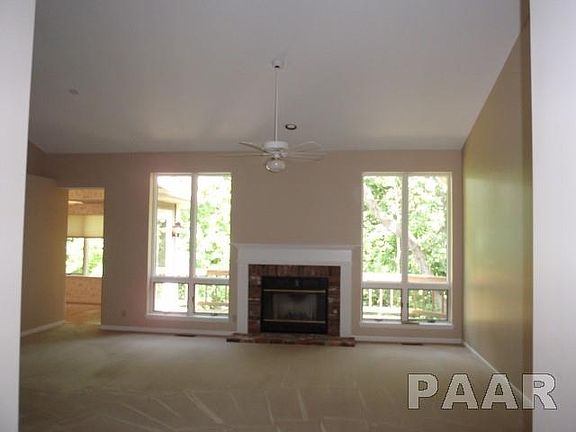 4th image of 7110 N Windchime Ct #4