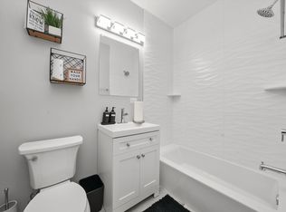 5100 W Fulton St #2, Chicago, IL 60644