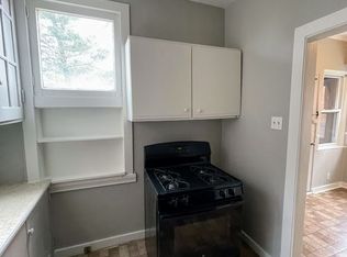 908 Lilac St, Pittsburgh, PA 15217