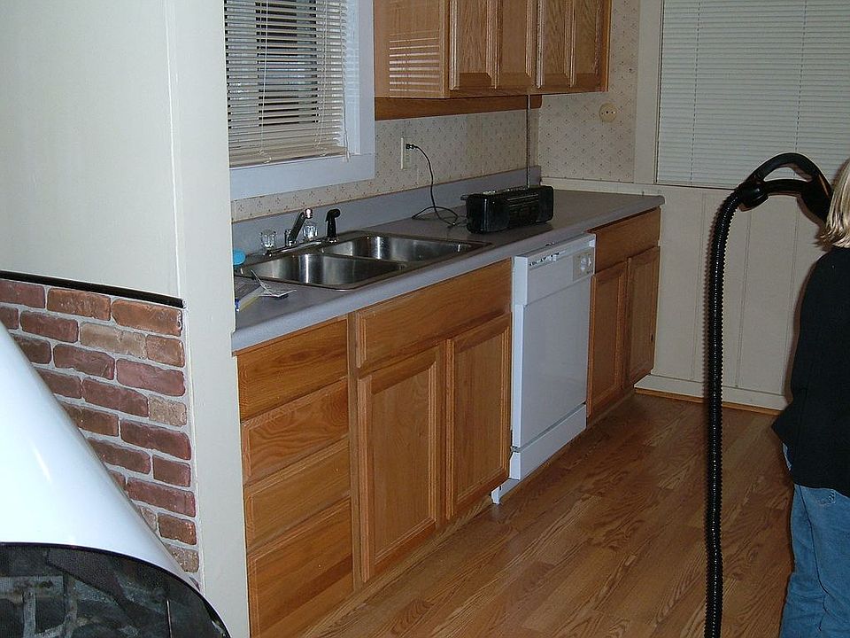 1st image of 1149 Kewadin Dr