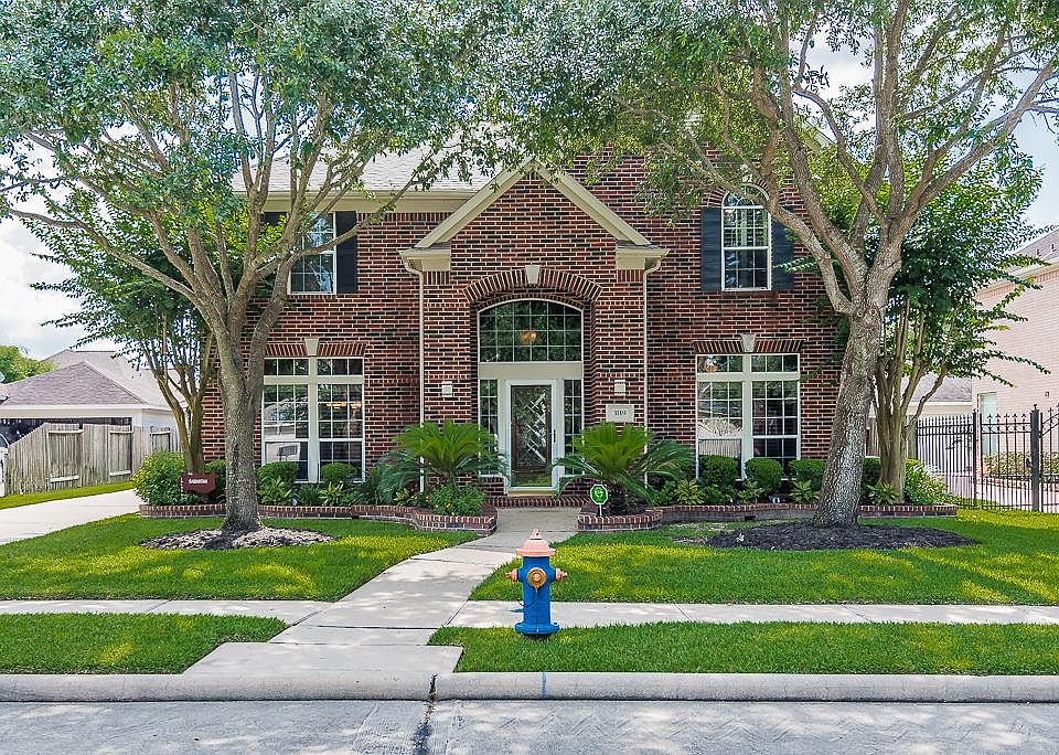 1st image of 3119 W Oaks Blvd