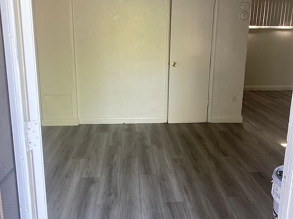 2nd image of 41054 Acacia Ave #6