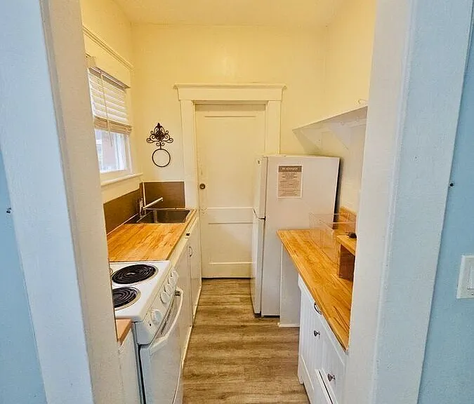 2301 N Jefferson St #3 — Photo 13