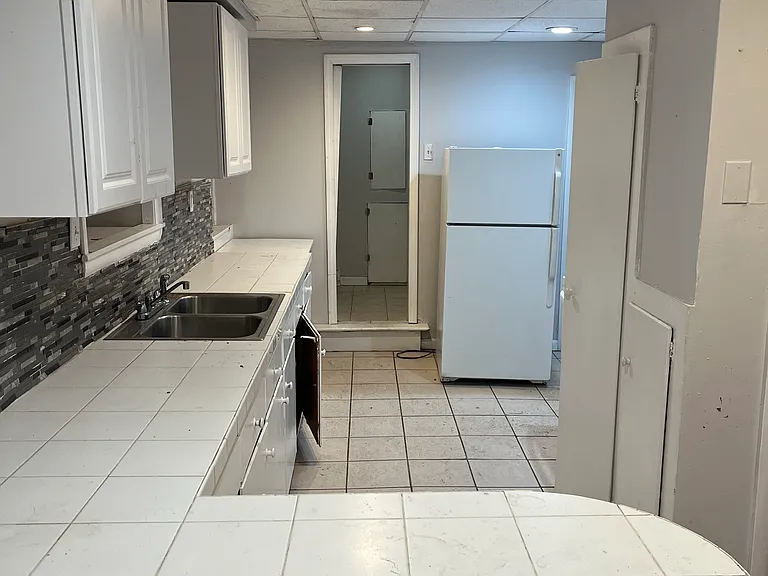 63 Vista Pl #1 — Photo 9
