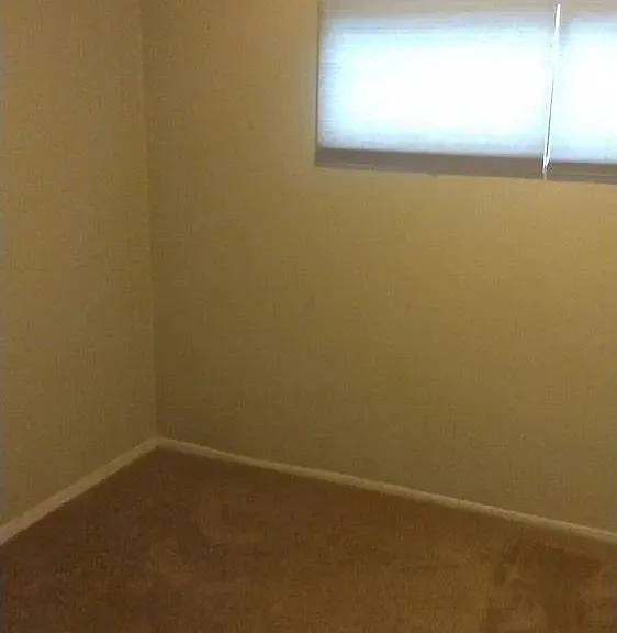 1205 McArthur Dr — Photo 4