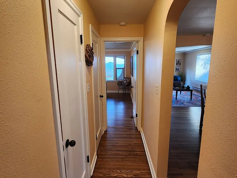 901 4th Ave E #2 — Photo 16