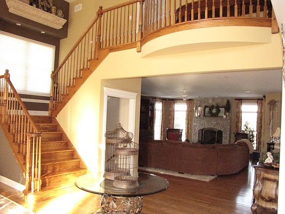 3rd image of 25108 W Island Dr