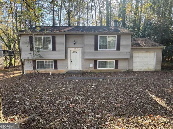 1882 Corduroy Ct, Lithonia, GA 30058