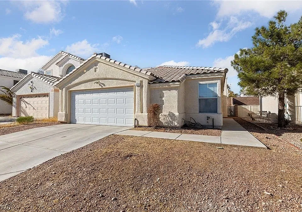 1729 Villa Vista Way