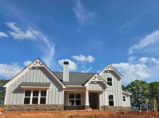 77 Maney Dr, Statham, GA 30666