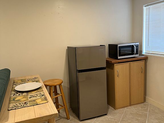 3rd image of 2686 E St