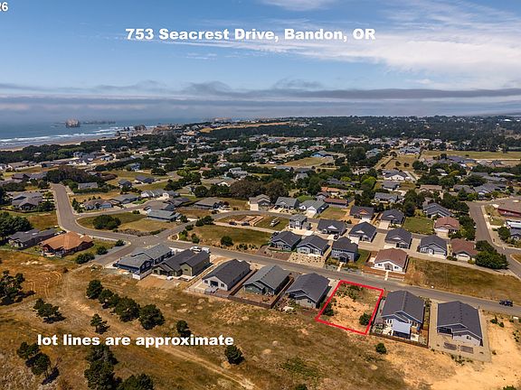 2nd image of 753 Seacrest Dr