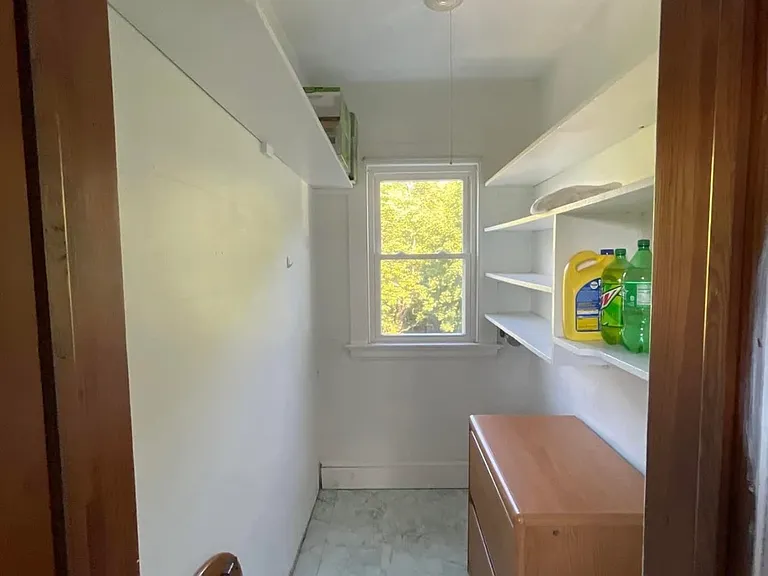 75 Sefton Dr — Photo 16