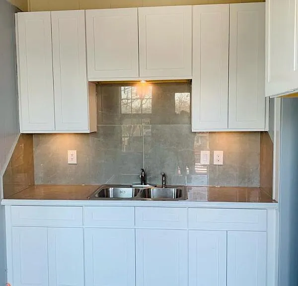 2601 Fort Ave #4 — Photo 1