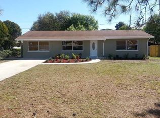 2715 25th St W, Bradenton, FL 34205