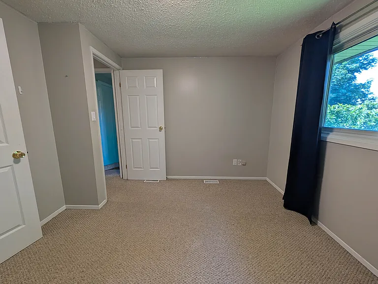 3 Tara Cres — Photo 18