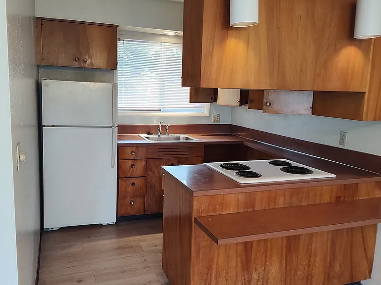 400 Beacon Hill Dr #14 — Photo 12