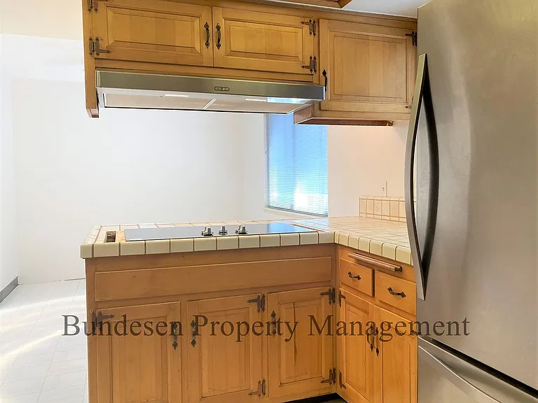 2352 Yulupa Ave — Photo 7