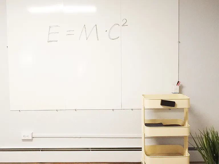 3rd Office: Oversized white board for you to organize your thoughts and write down breakthrough ideas. Located in the 3rd Bedroom