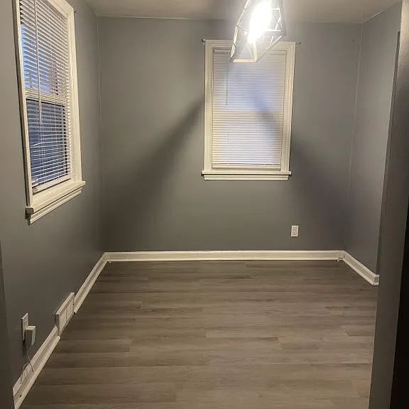 326 Northland Ave — Photo 7