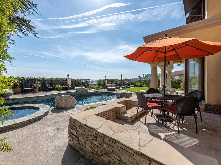 Pool & porch