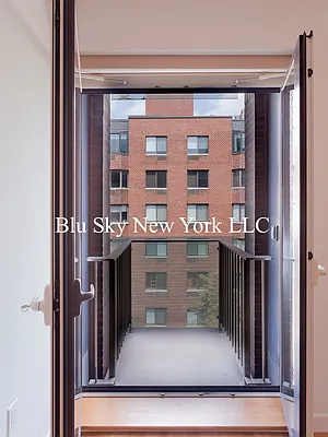 Rented by Blu Sky New York LLC | media 41