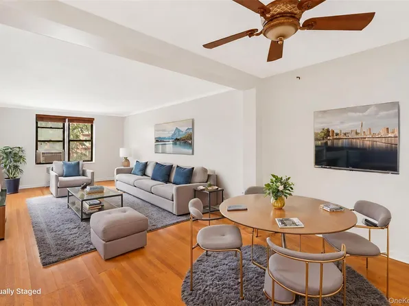 61 Oliver Street #4D, Brooklyn, NY 11209