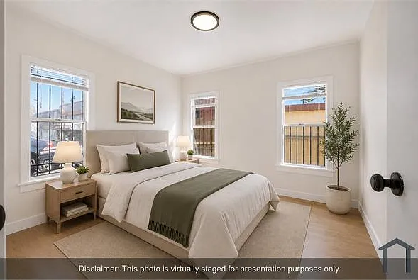 4416 Wall St #3 — Photo 3