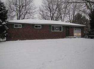 9081 Columbia Rd, Loveland, OH 45140