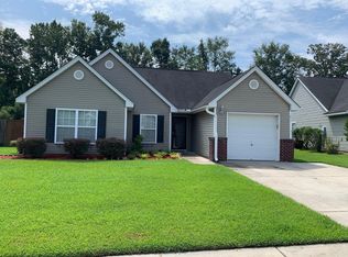 211 Border Rd, Goose Creek, SC 29445