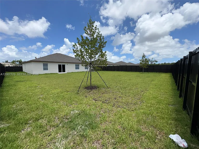 17376 SW 285th St — Photo 31