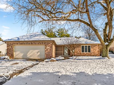 451 Pebble Way, Greenwood, IN, 46142