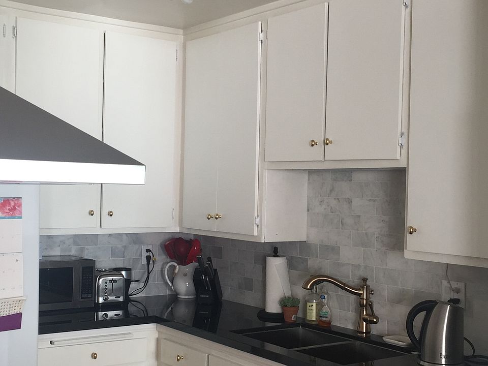 2nd image of 8148 Redlands St APT 205