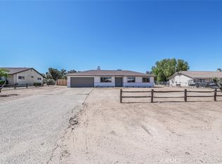 21355 Tono Rd, Apple Valley, CA 92308