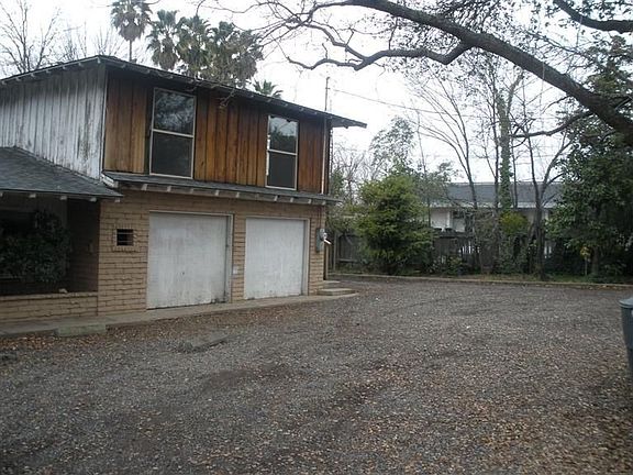 3rd image of 6133 Dewey Dr