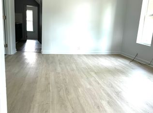 855 Alpine Ave NW #2, Grand Rapids, MI 49504