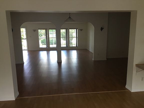 5th image of 4465 Coquina Crossing Dr