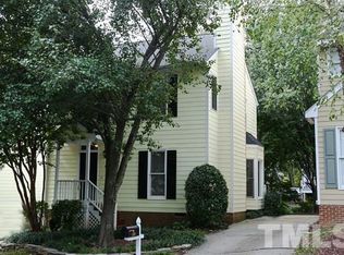 3305 Glen Currin Dr, Raleigh, NC 27612