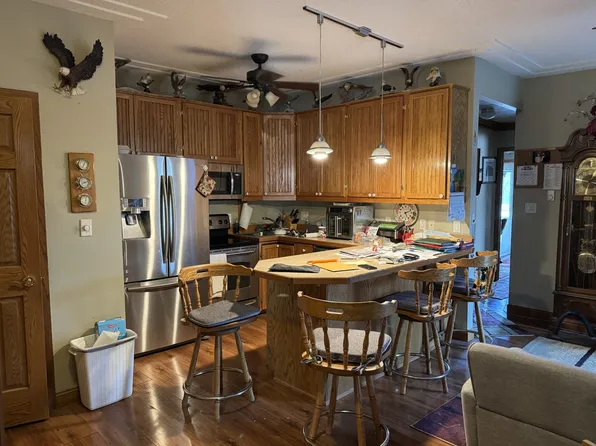 425 Bluff St #4, Clearwater, MN 55320