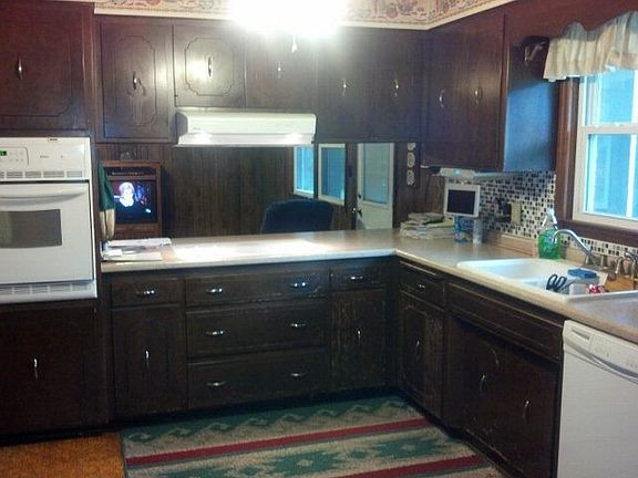 5th image of 6410 Hillcrest Dr