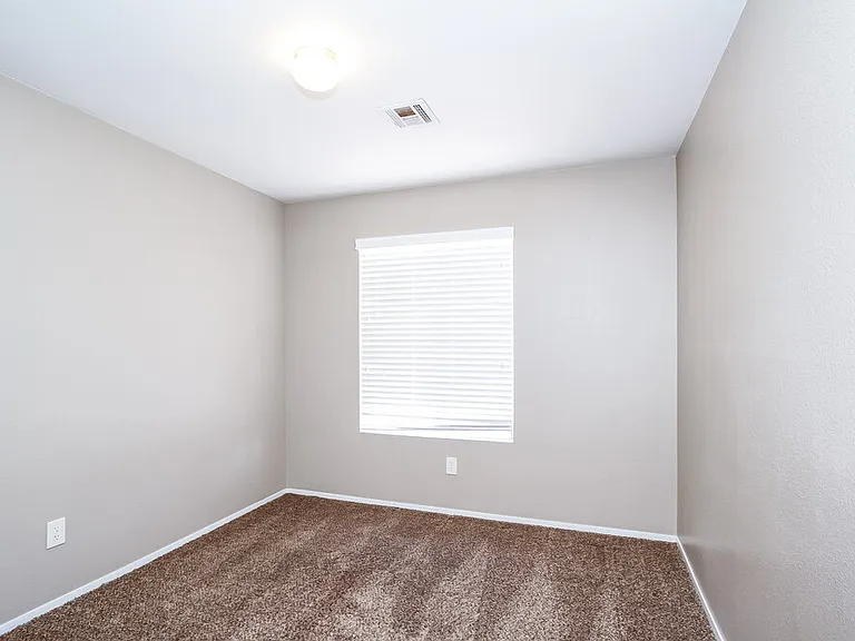 5239 Edna Crane Ave — Photo 12